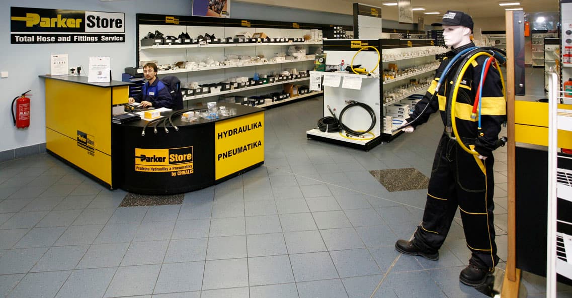 / Parker Store /